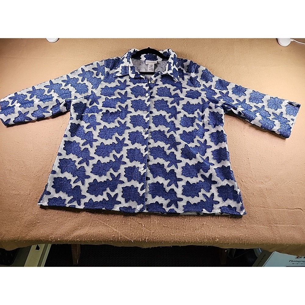 Alfred Dunner Woman 1X Blue Floral Mesh Button Front Shirt 3/4 Sleeve Textured